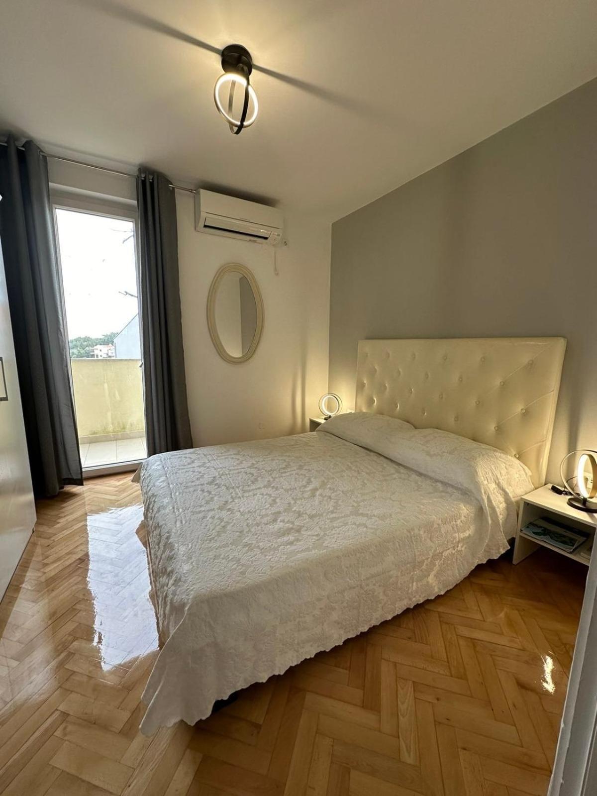 Apartment Mali Losinj 7879B Luaran gambar